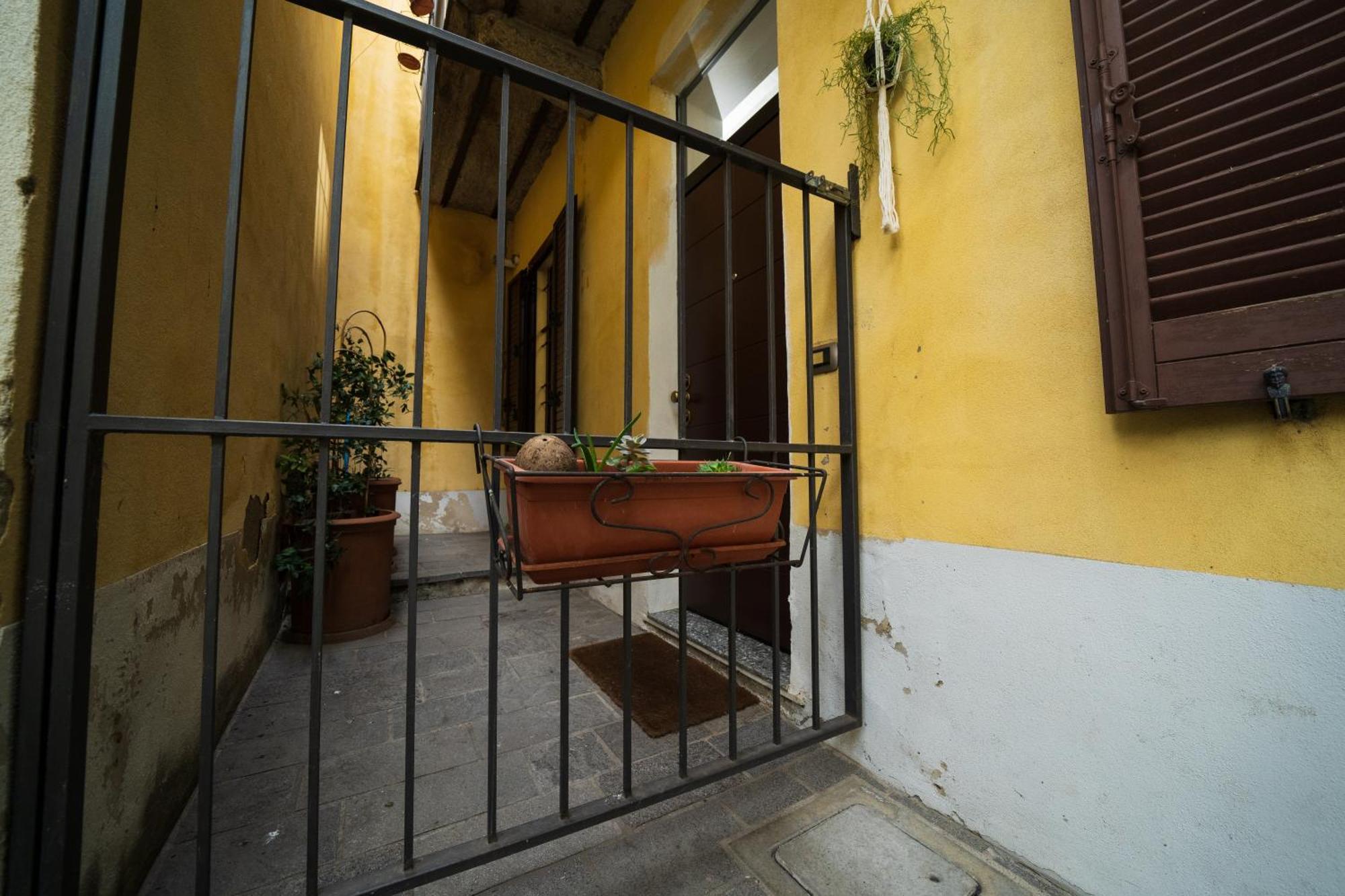 Апартаменти La Formaggeria Del Naviglio Мілан Екстер'єр фото
